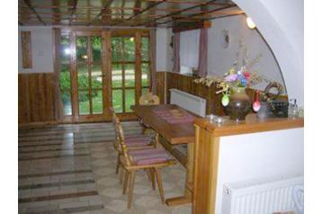 Slovākija Chata Trenčianske Teplice, Eksterjers